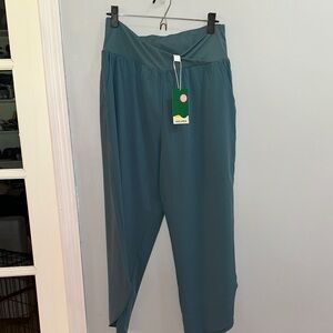 NWT Halara Wide-Leg Pants
